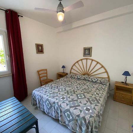 Magi - Appartamenti Maga Circe Ponza Kültér fotó