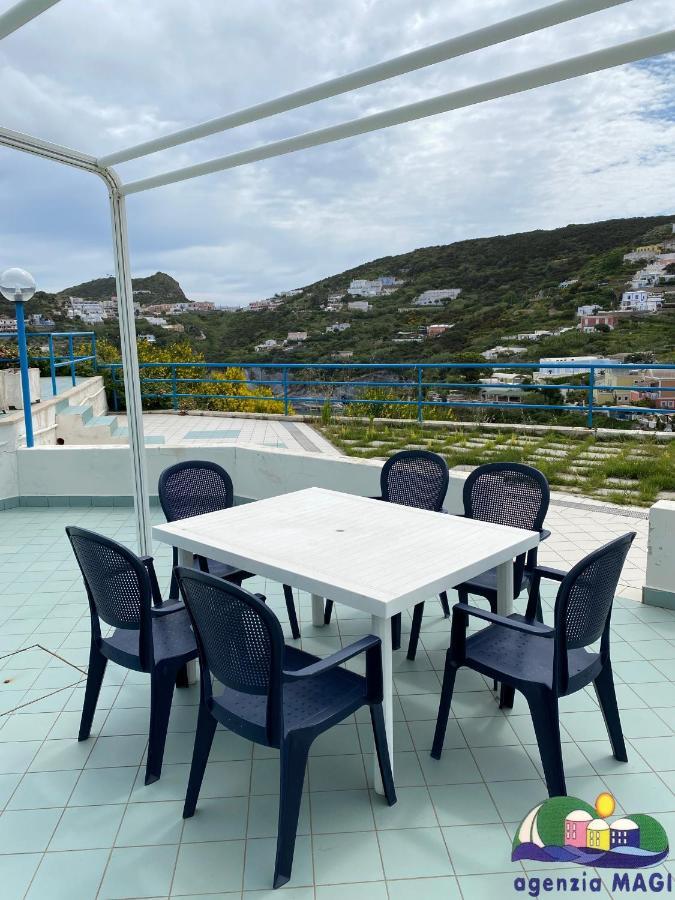 Magi - Appartamenti Maga Circe Ponza Kültér fotó