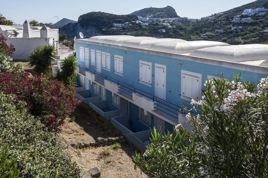 Magi - Appartamenti Maga Circe Ponza Kültér fotó